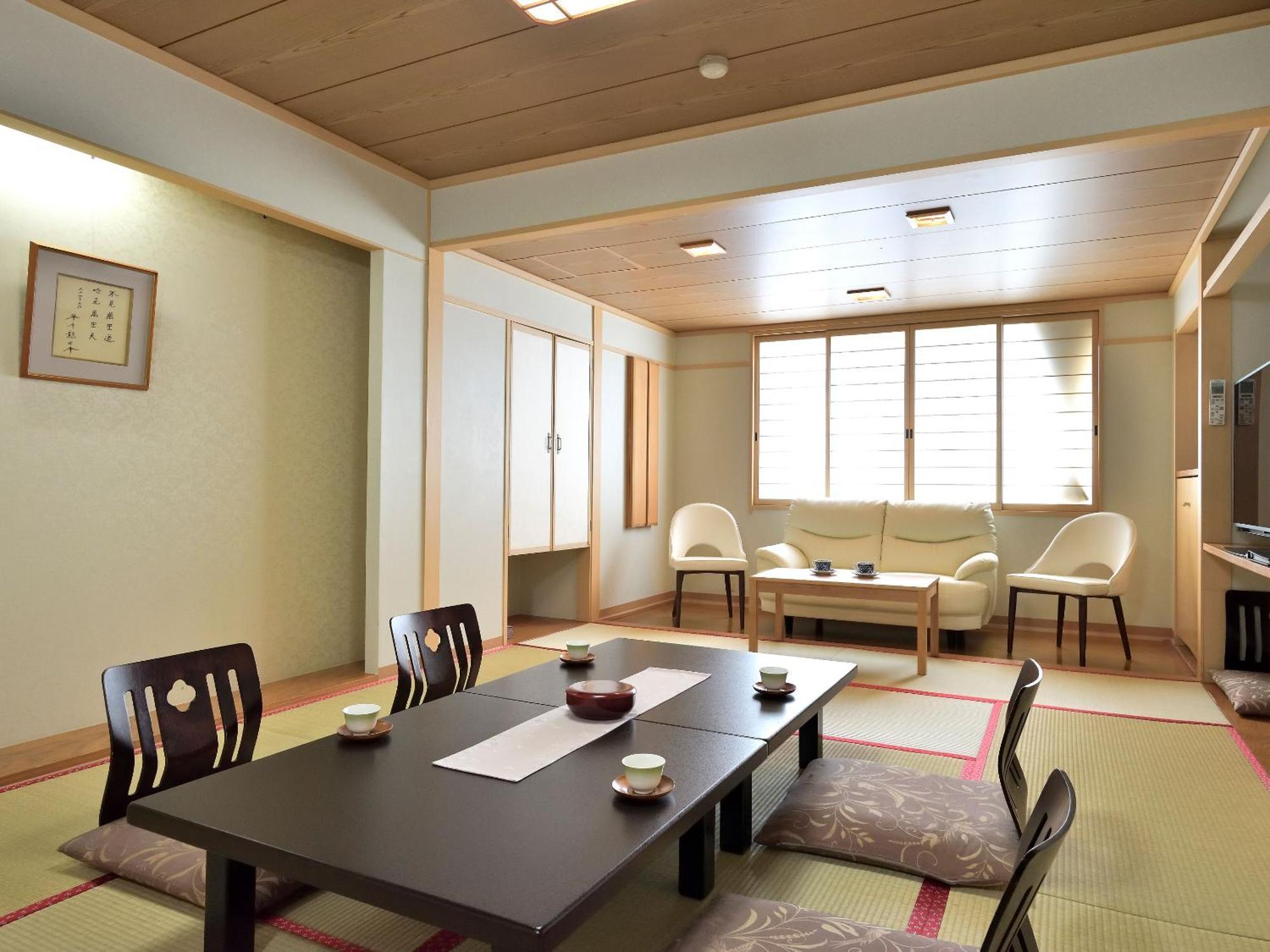 Hotel Tsubakino Yamanouchi  Exterior photo